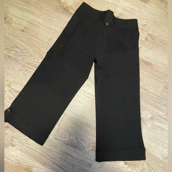 BEBE Y2K Vintage cropped pants. Size 2 - Picture 2 of 10